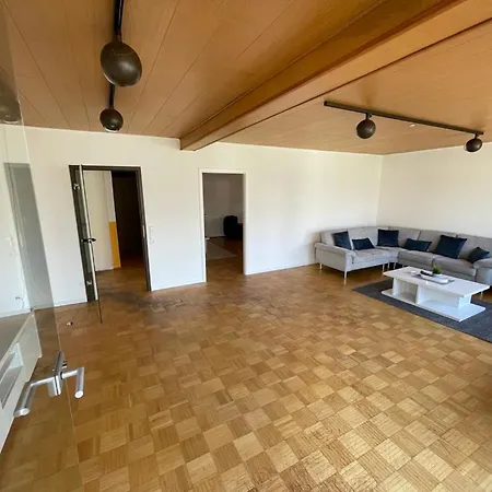 Lejlighed Zentral Gelegene Ferienwohnung Mit Garten.